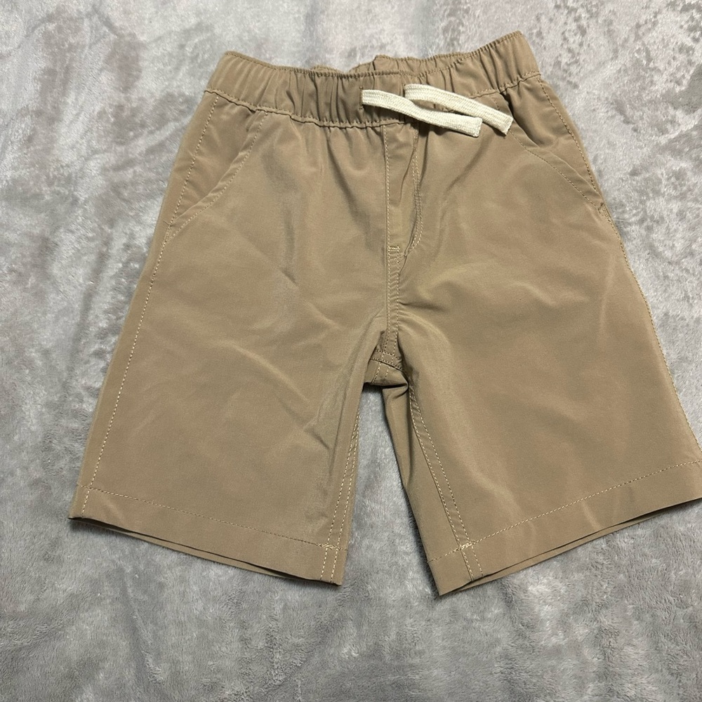 The children place kids shorts new